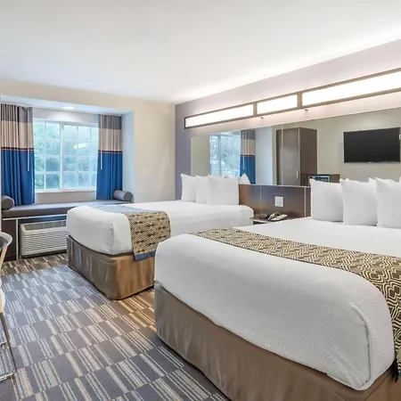 Microtel Inn & Suites By Wyndham Brooksville Ridge Manor Extérieur photo